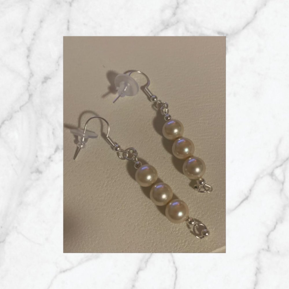 Silver Pearl Dangles